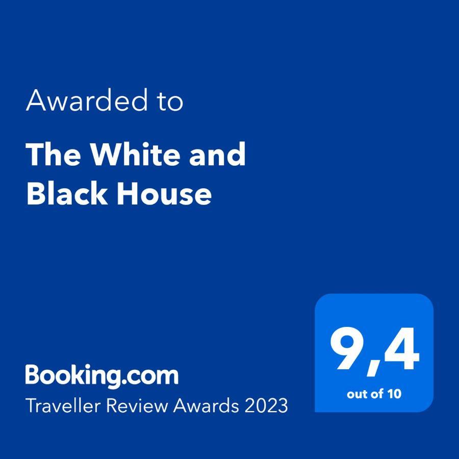 The White And Black House Villa Kalix Bagian luar foto