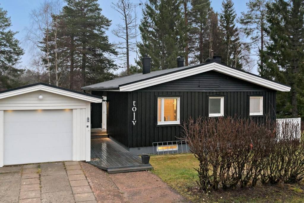 The White And Black House Villa Kalix Bagian luar foto